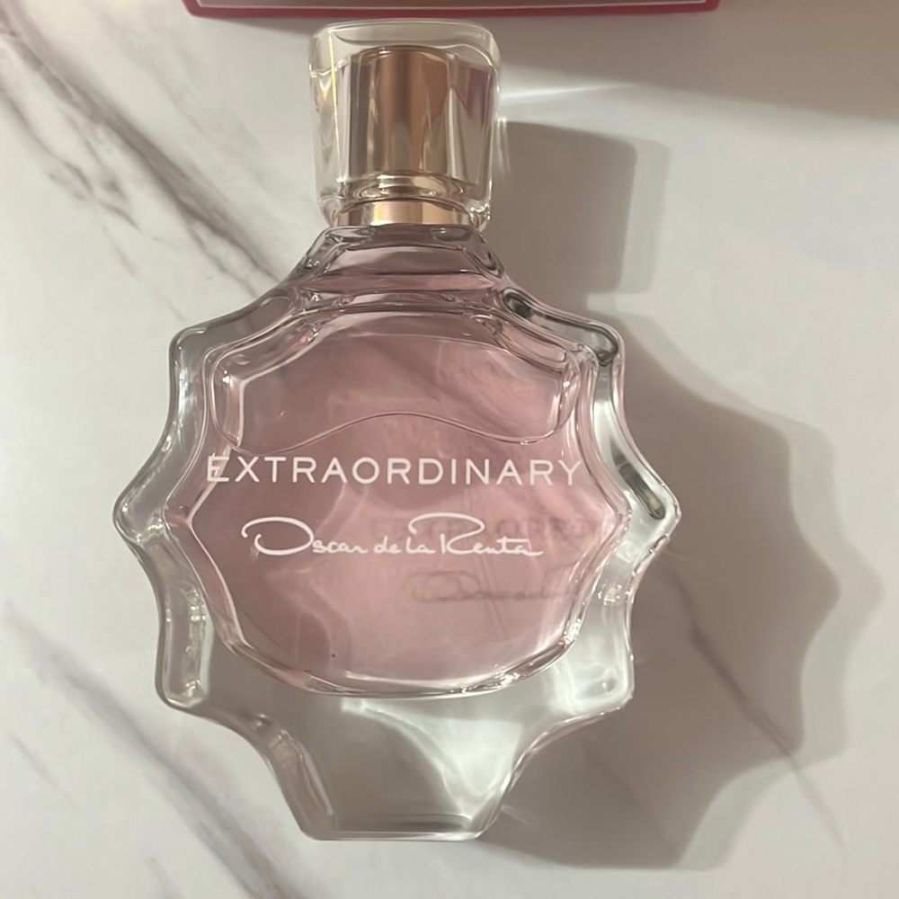 🆕Oscar de le Renta 🆕